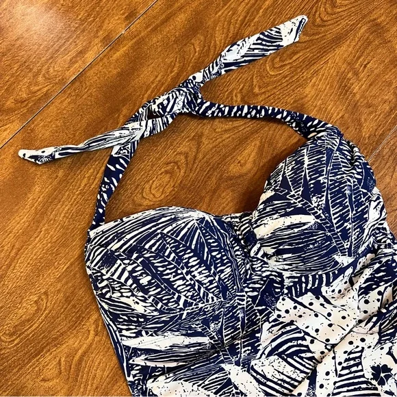 Rose.Marie.Reid Blue white Floral Tropical Print Swimsuit size S - Picture 2 of 9